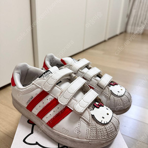 아디다스 슈퍼스타 헬로키티 190