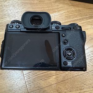 후지 X-T3 카메라와 60mm F2.4 렌즈