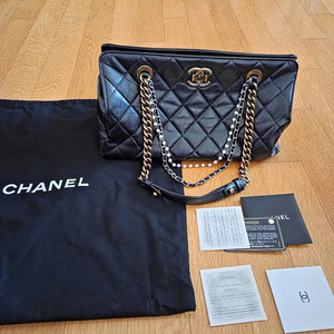 (정품)샤넬 숄더백 팔아요.