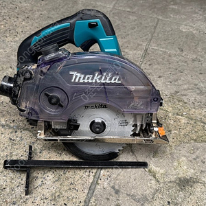 마끼다 dks513 5인치 집진 원형톱 팝니다