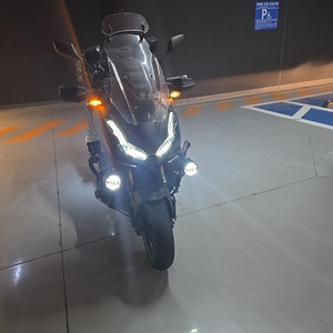 혼다 adv350 22년식 풀튜닝