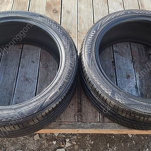 235 45 19 금호 중고타이어 2짝 팝니다