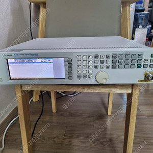 Agilent n5181a 시그널제너레이터