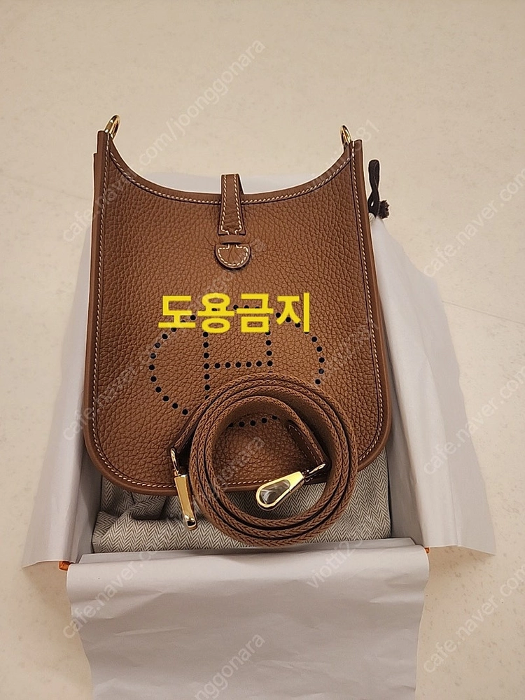 에르메스 에블린 미니 골드 새상품 이미지