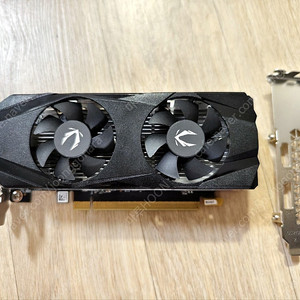 조텍 Zotac GTX 1650 4G LP 그래픽 판매합니다.