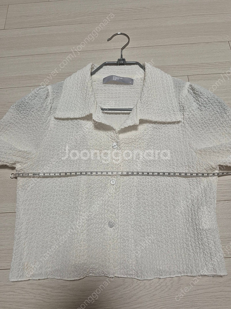 에잇세컨즈 크롭 블라우스--5