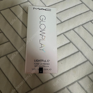 맥 톤업크림 )) MAC 맥 글로우 플레이 라이트풀 씨쓰리 톤업 프라이머 라벤더 새상품 운포4