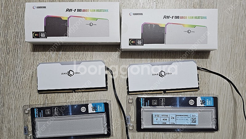 에센코어 클레브 흑금치 16x2 팝니다--0