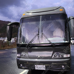 웅장한 BH 090 버스 캠핑카 팝니다.