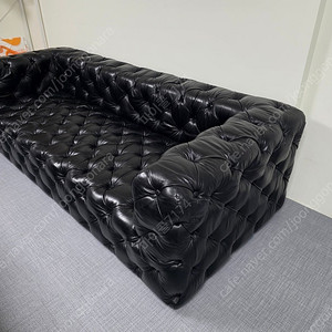 티모시 울튼 소파 3종 Tribeca Tufted Sofa 3 seater 외