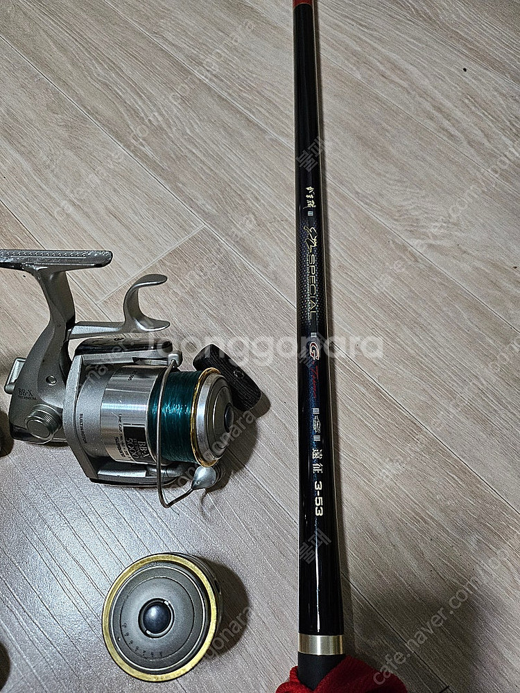 스텔라릴 5.000번 외 낚시장비 팝니다!--3