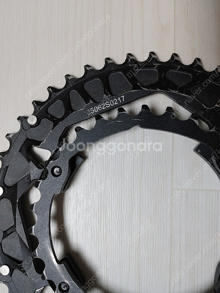 컨디션상급] 크로더(croder) 체인링 46-30t 팝니다. (택포11만원)--9