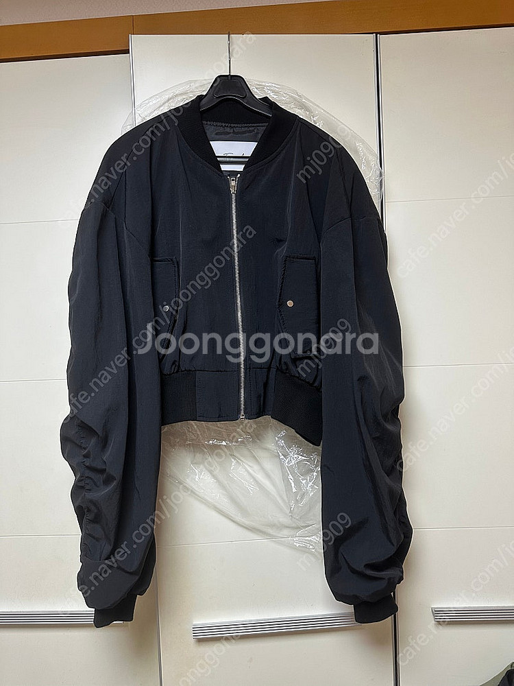 파미아베크 셔링 항공점퍼 블랙--4