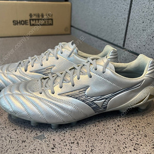 미즈노 모나르시다 네오 III 엘리트 MD P1GA252004 260