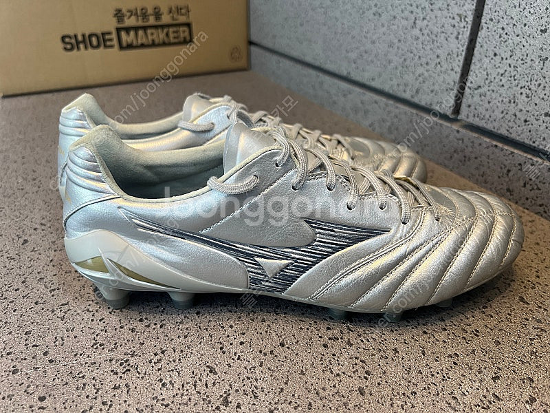 미즈노 모나르시다 네오 III 엘리트 MD P1GA252004 260--1