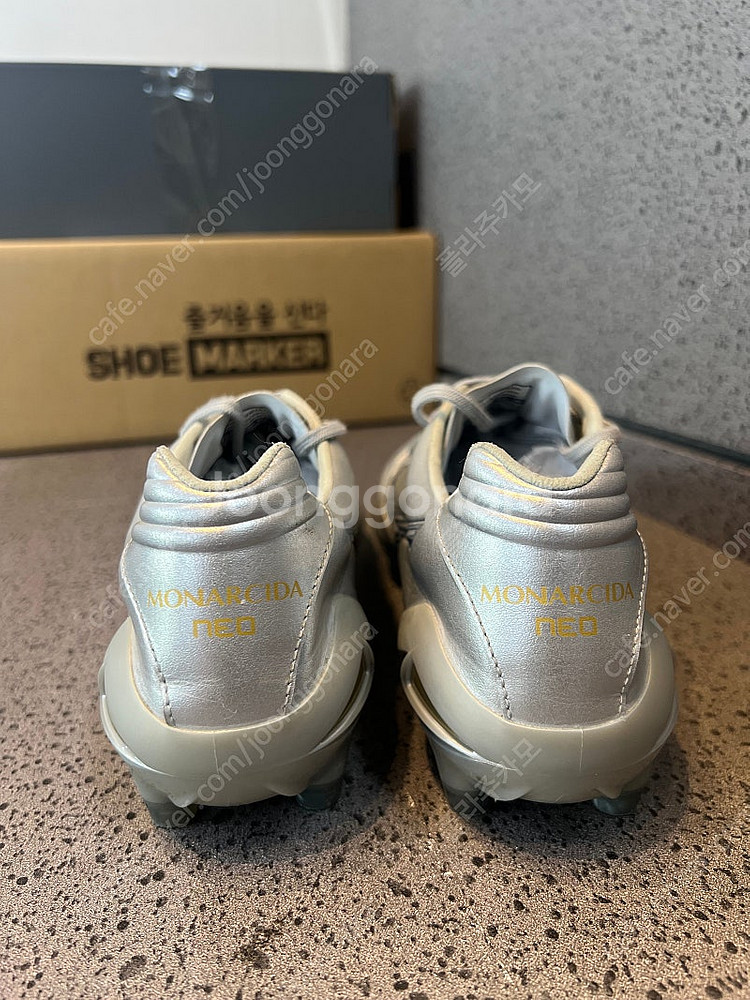 미즈노 모나르시다 네오 III 엘리트 MD P1GA252004 260--3