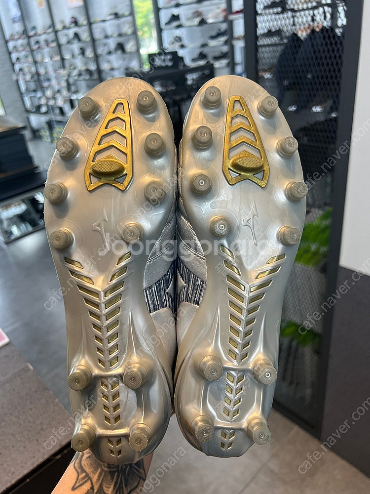 미즈노 모나르시다 네오 III 엘리트 MD P1GA252004 260--7