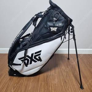 PXG 하이브리드 스탠드백 (화이트앤블랙)
