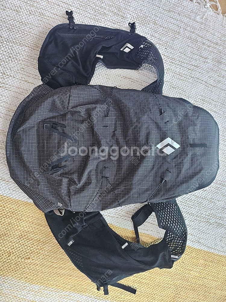 블랙다이아몬드 디스턴스 15L. D펙--2