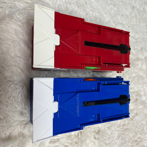 공룡메카드 캡쳐카 2개 1개 10,000원