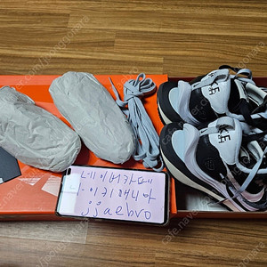 [250] 나이키 x 사카이 베이퍼와플 검흰