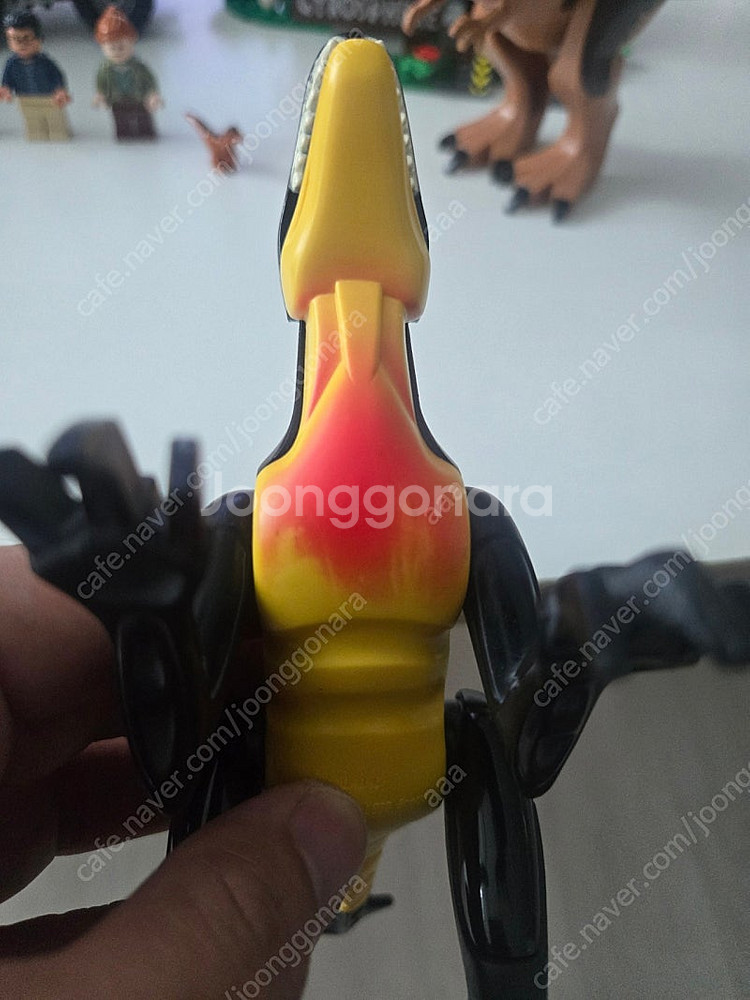 레고 75929 쥬라기 카르노타우루스 자이로스피어 탈출...--5