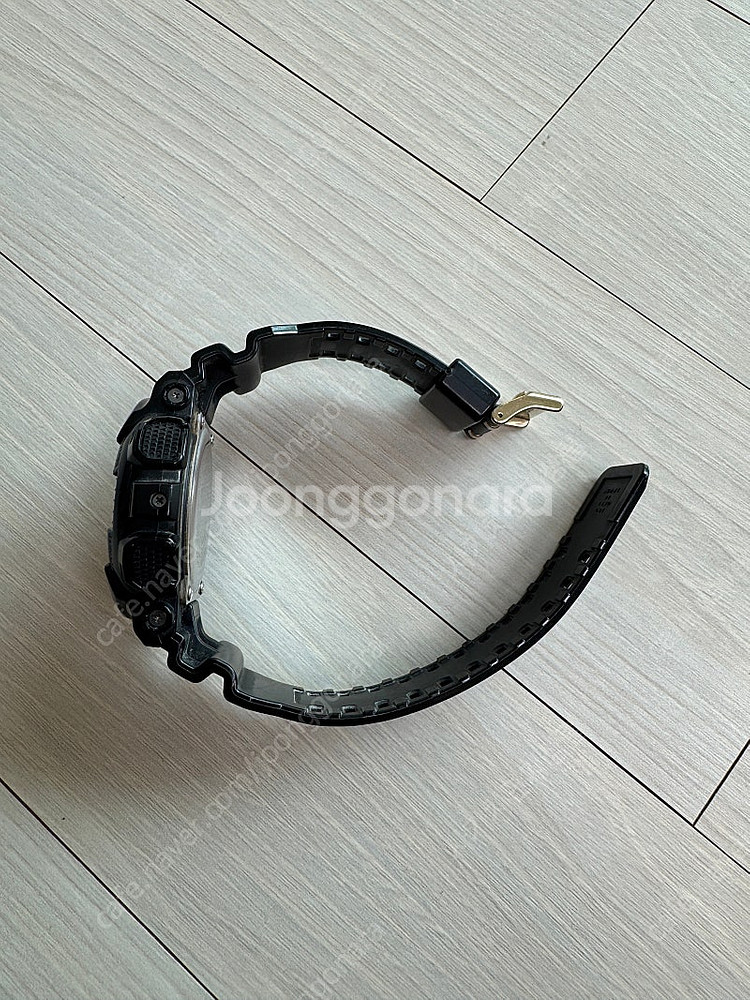 지샥 빅페이스 흑금 GA-110GB--1