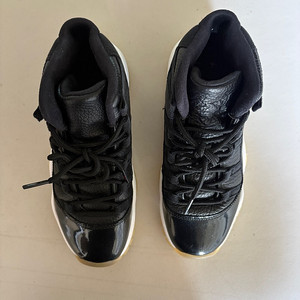 [225] 조던11 72-10 GS