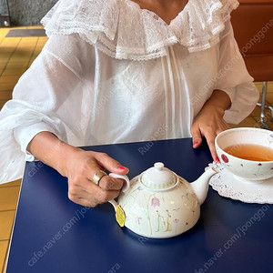 11am 제작 블라우스