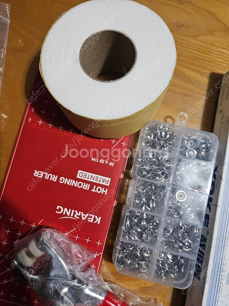 미싱 재봉틀 diy 부자재- 가위. 티단추. 롤심지. 아이롱시접자 등--1