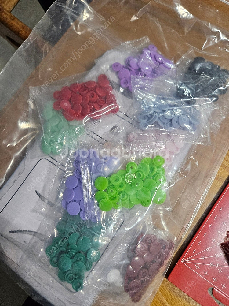 미싱 재봉틀 diy 부자재- 가위. 티단추. 롤심지. 아이롱시접자 등--2