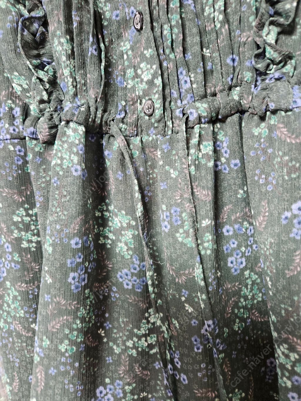 몸매커버에 좋은 여성스런원피스 77사이즈--3