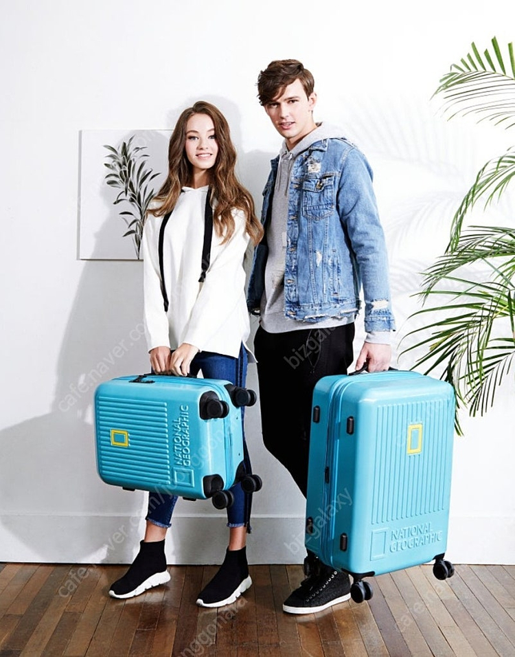 내셔널지오그래픽 캐리어 24인치 20인치 세트 팝니다--3