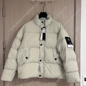 스톤아일랜드 크링클랩스 24FW 논후드 M 새상품