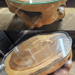 통나무 원목 테이블입니다.