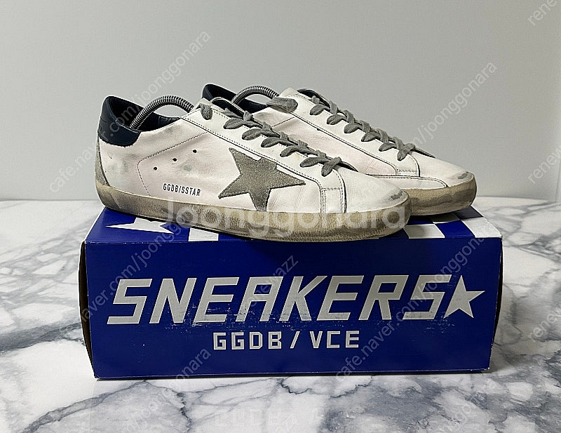 [42] 골든구스 슈퍼스타 네이비탭 스니커즈--4