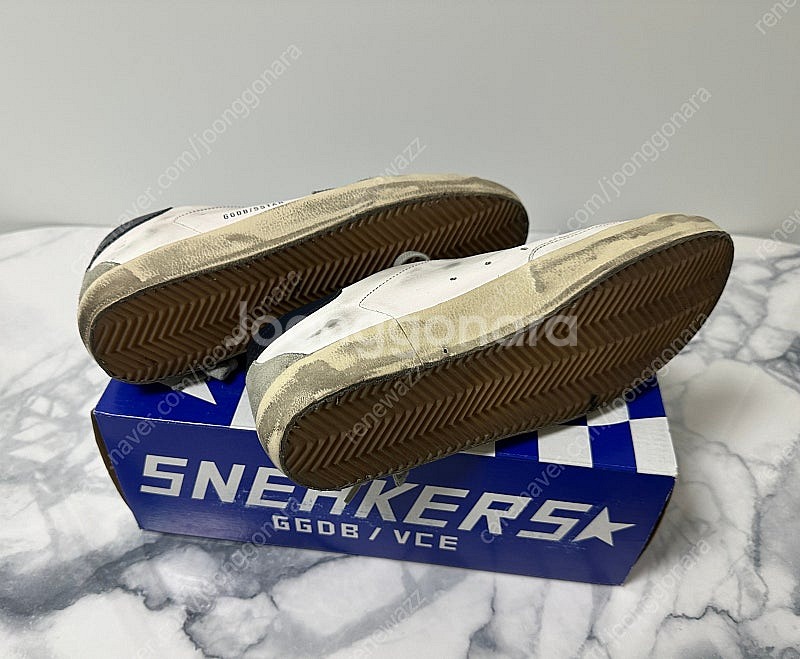 [42] 골든구스 슈퍼스타 네이비탭 스니커즈--5