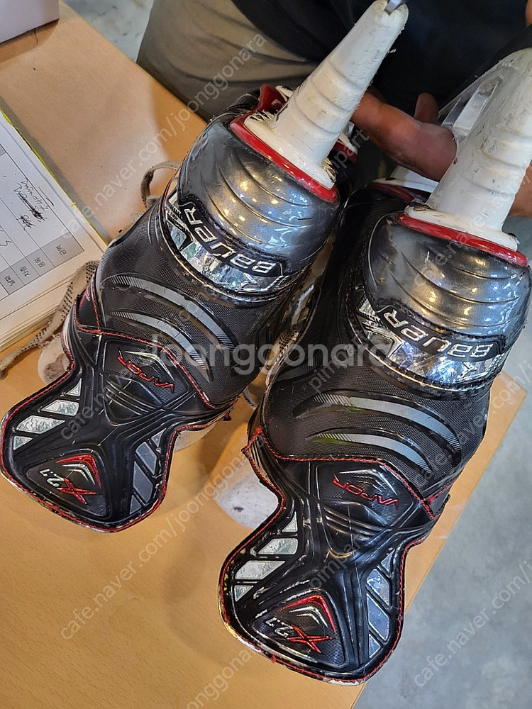 바우어X2.7 아이스하키 스케이트 7EE--2