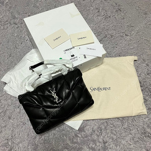 생로랑 759337 푸퍼 토이백 블랙