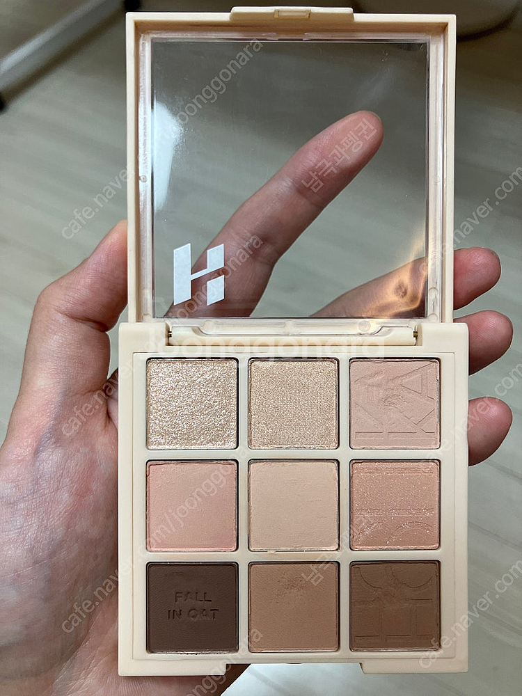 홀리카홀리카 폴인오트 섀도우 팔레트--0