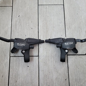 자전거 MTB 시마노 브레이크 변속 일체형 레버 ST-M530