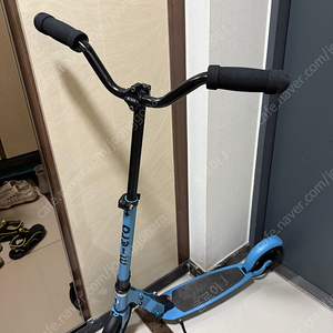 마이크로 스쿠터 스피드 디럭스 두발킥보드