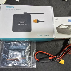 ToolkitRC M7 200W 10A 밸런스 충전기 새제품