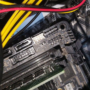 i5 8500 반본체 판매합니다