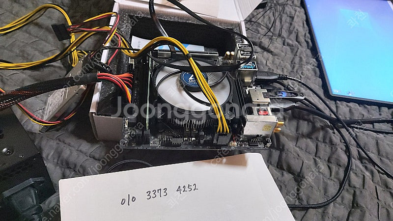 i5 8500 반본체 판매합니다--2