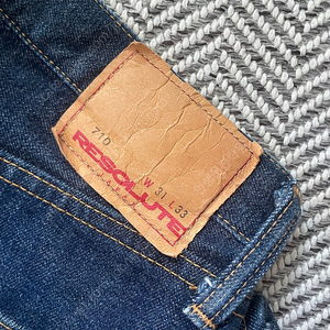 레졸루트 710 31-33사이즈