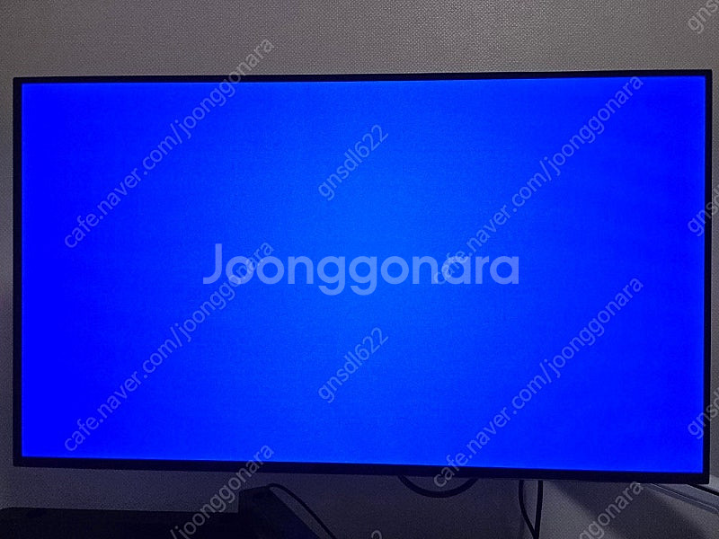LG 32GS95UE 32인치 팝니다--5