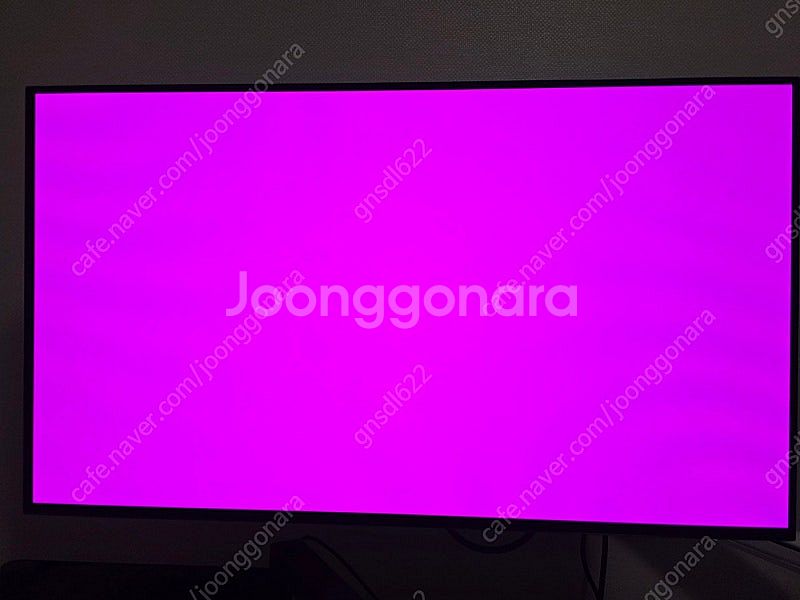 LG 32GS95UE 32인치 팝니다--7