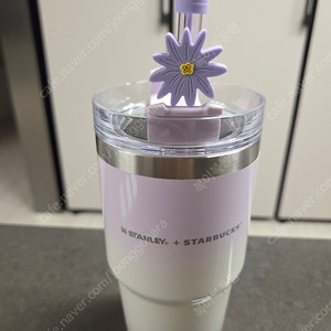 스타벅스 땡스플라워 스탠리 퀜처텀블러 591ml 판매