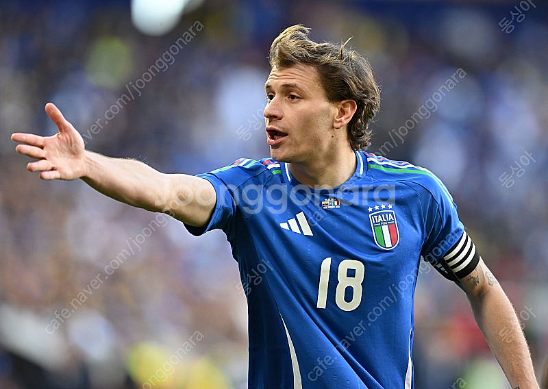 [M] 유로 2024 이탈리아 홈 바렐라 유니폼--0